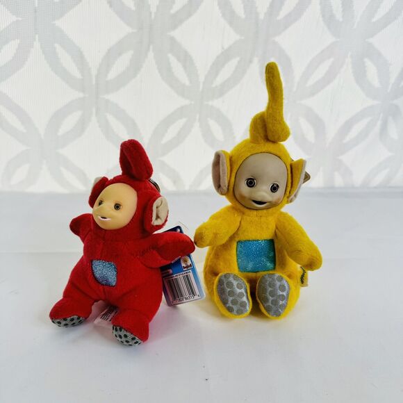 Playschool Teletubbies Laa Laa 5.5 Inch W/Tags 1998 & Laa Laa Backpack Clip - Picture 3 of 8